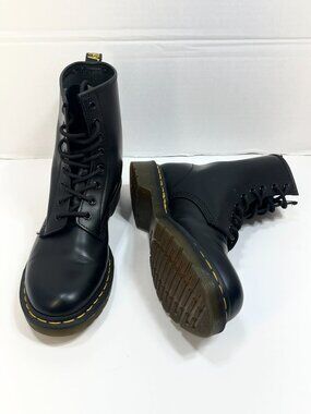 Dr. Martens 1460 AirWair Black Smooth Leather 8-Hole Boots 9US 7UK 1460W Dr Doc